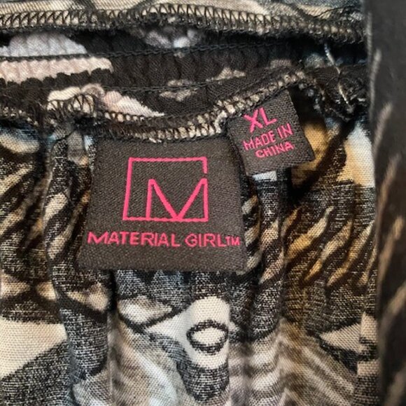 Material Girl Black and gray skirt - Picture 6 of 7